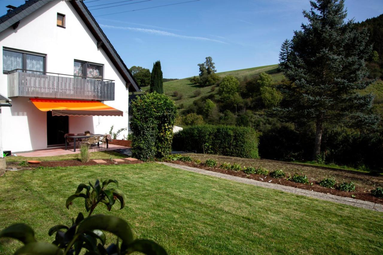 Casa Oos Apartment Rockeskyll Bagian luar foto
